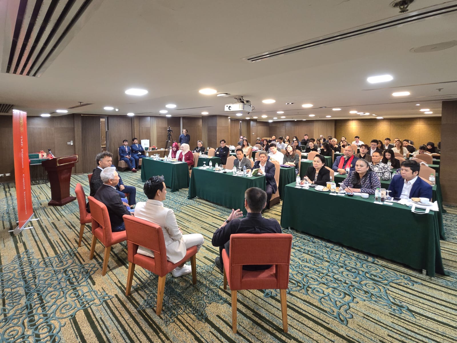 توقيع الاتفاقية